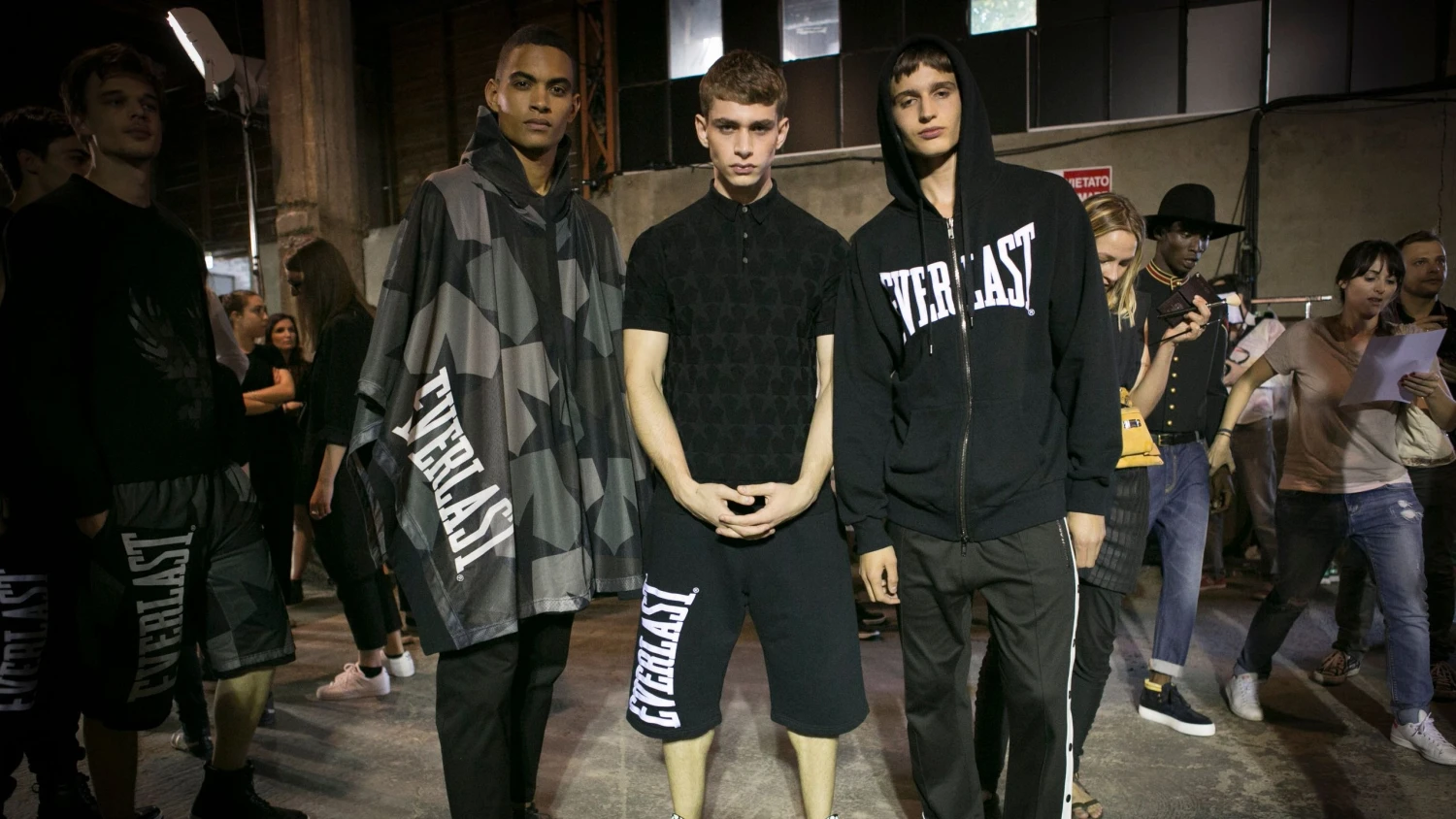 Boxing Apparel Hub -Boxing Apparel Hub 33